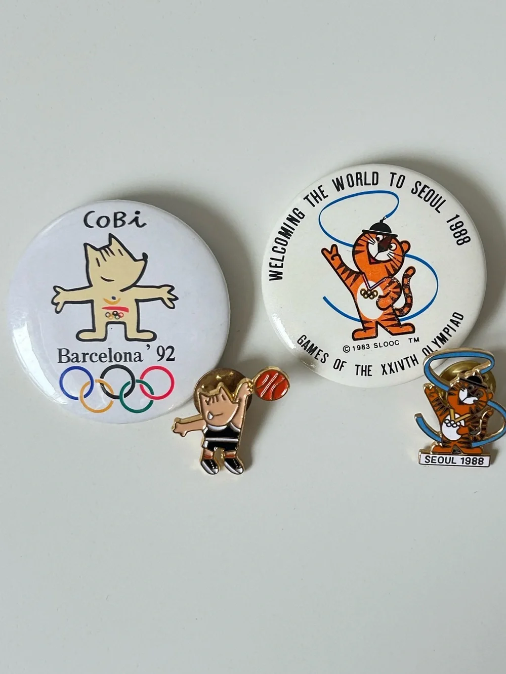 Olympics Pins Collection - Barcelona '92 & Seoul '88 White Buttons